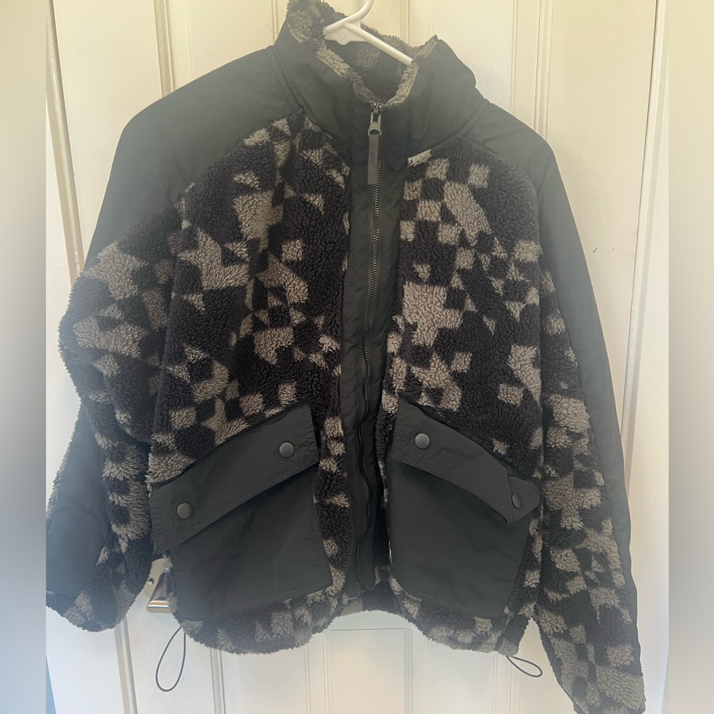 Joy Lab crop jacket